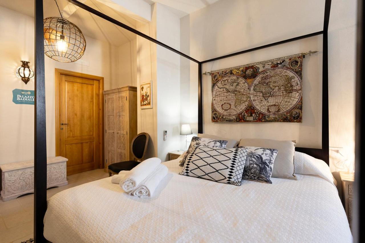 Palazzo Badiale History&Rooms Atella Exterior foto
